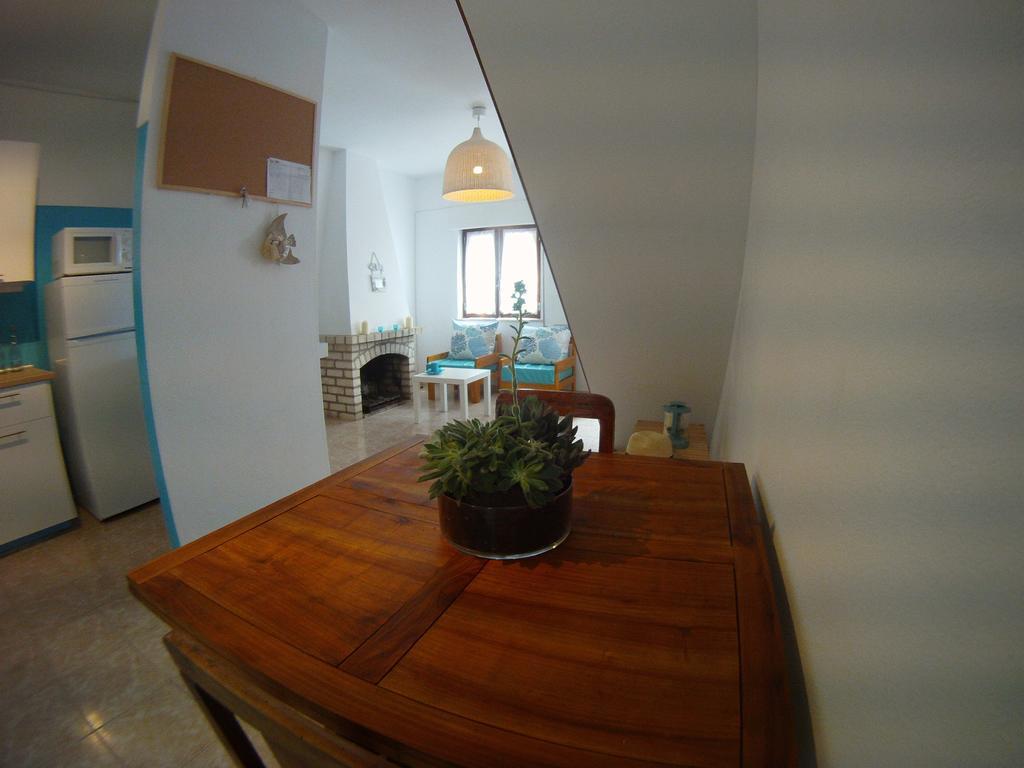 Ahoy Porto Covo Hostel Екстериор снимка